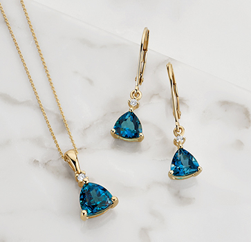Blue topaz jewelry. Blue topaz jewelry.