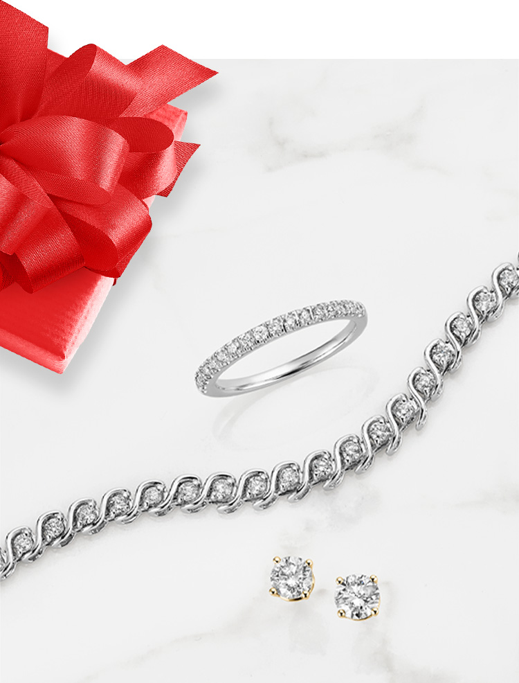 Diamond ring, bracelet and earrings.