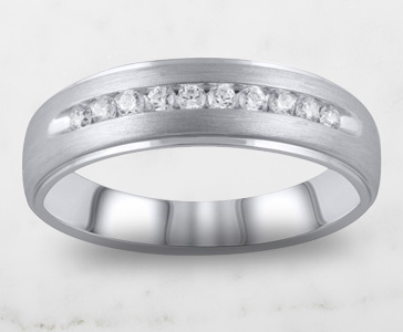 Men's 1/4 ct. tw. Diamond Wedding Band in 10K White Gold